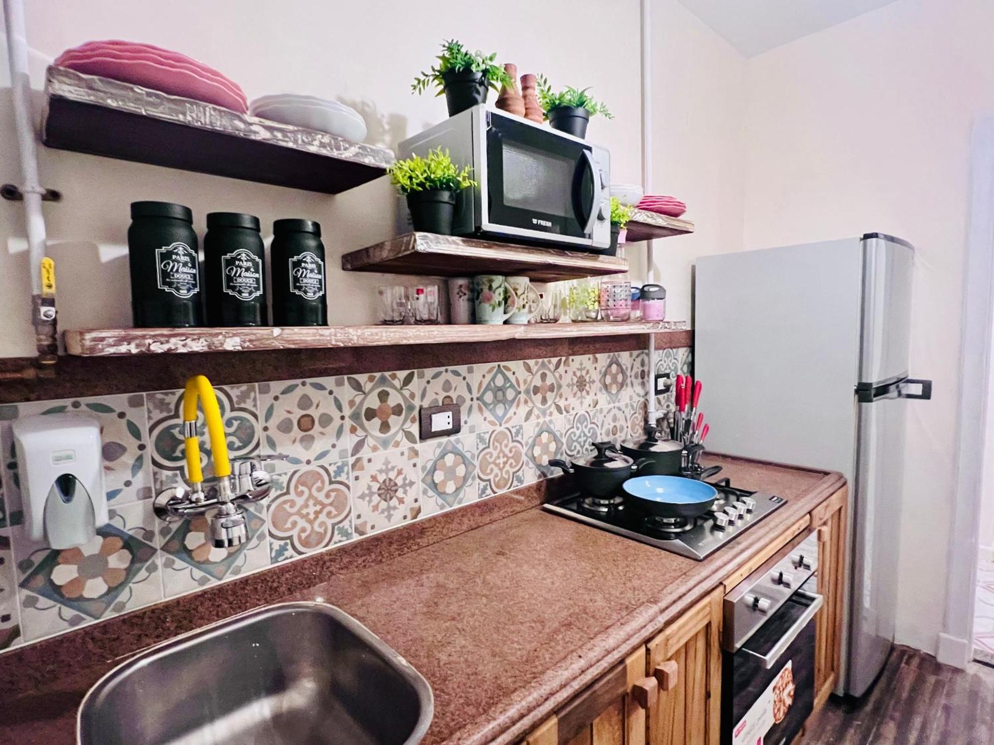 Ma Maison Gleem, Alexandria Luaran gambar