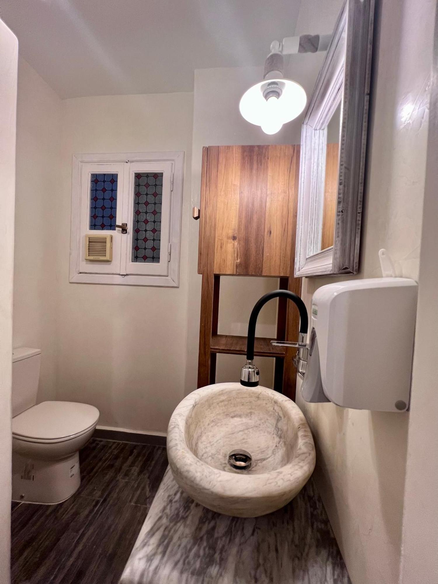 Ma Maison Gleem, Alexandria Luaran gambar