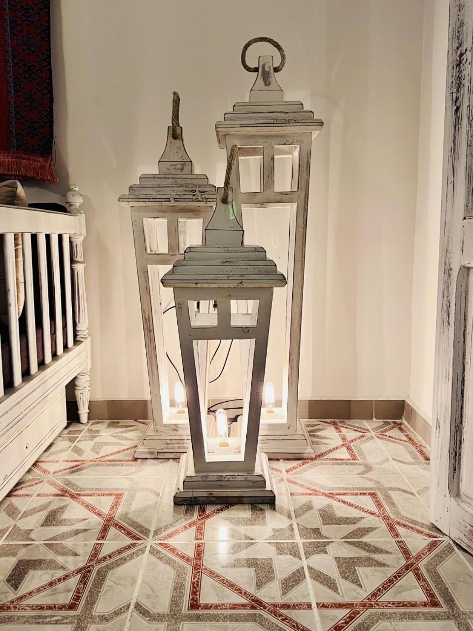Ma Maison Gleem, Alexandria Luaran gambar